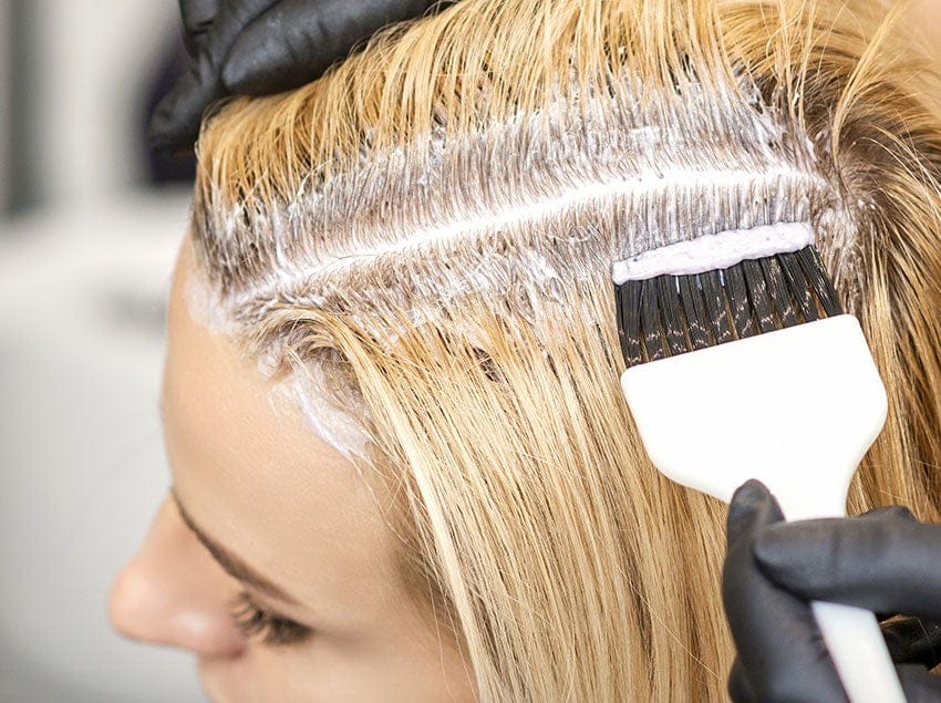 Your Haircare Guide to Bleaching Roots Without Overlapping